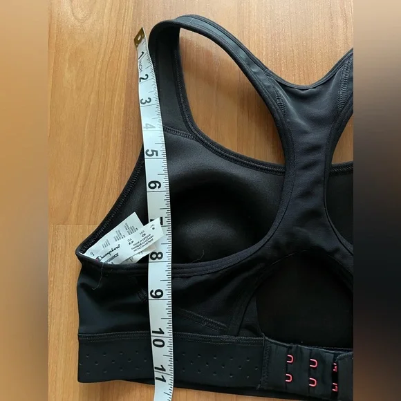 Champion High Impact Sports Bra Black
Racerback Hook Back Size S - Picture 4 of 8